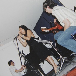 JUEVES DEL ARTE 27 ABRIL - 2006
