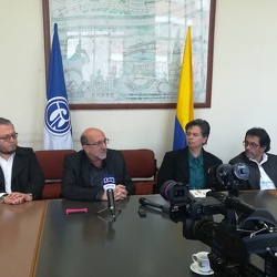 HONORIS CAUSA