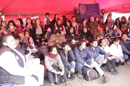 estudiantes huelga hambre02