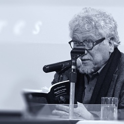 HONORIS CAUSA MARCO RAÚL MEJÍA
