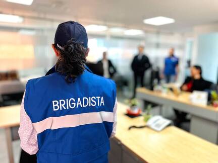 brigadistas edificio administrativo 728